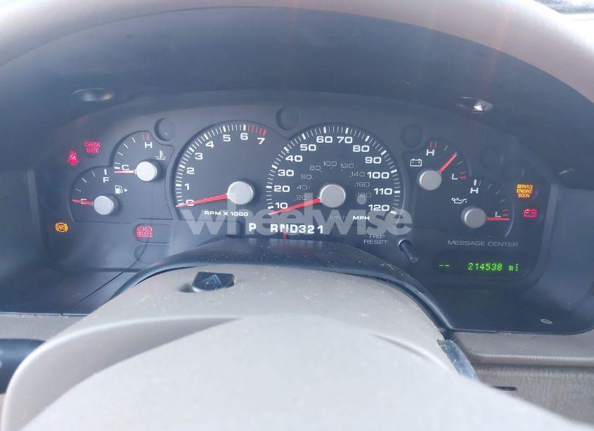 Photo 7 of 2005 Ford Explorer EDDIE BAUER (VIN 1FMDU74K45UA77900)