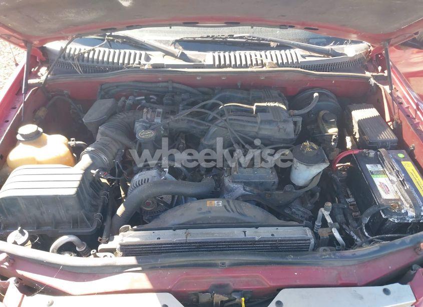 Photo 10 of 2004 Ford Explorer EDDIE BAUER (VIN 1FMDU74KX4UA68312)