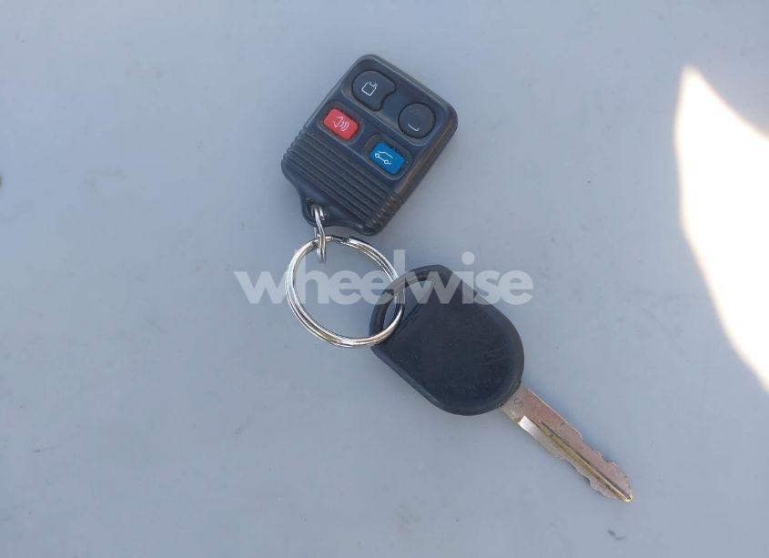 Photo 11 of 2004 Ford Explorer EDDIE BAUER (VIN 1FMDU74KX4UA68312)