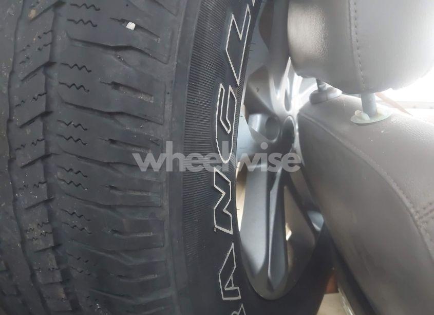 Photo 8 of 2003 Ford Explorer EDDIE BAUER (VIN 1FMDU74W03UC60646)