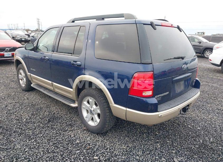 Photo 3 of 2005 Ford Explorer EDDIE BAUER (VIN 1FMDU74W35ZA02854)