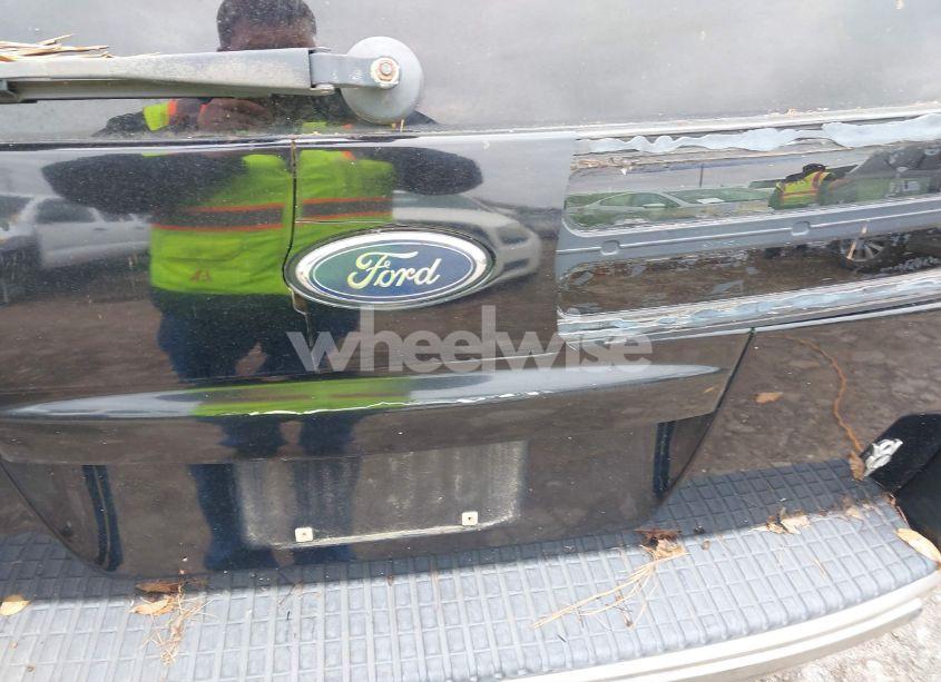 Photo 6 of 2003 Ford Explorer EDDIE BAUER (VIN 1FMDU74W83UA60601)