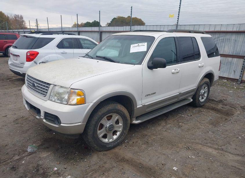 Photo 2 of 2002 Ford Explorer LIMITED (VIN 1FMDU75EX2ZC30674)