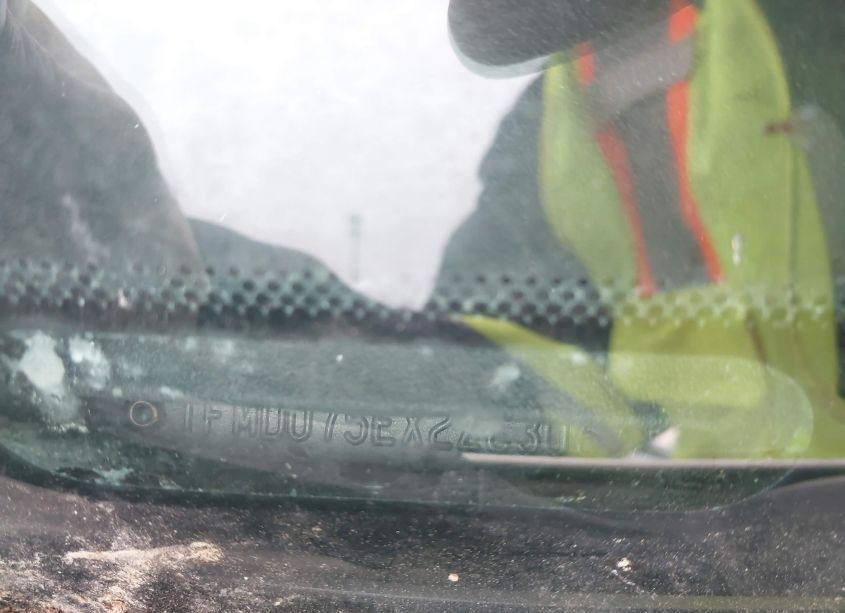 Photo 9 of 2002 Ford Explorer LIMITED (VIN 1FMDU75EX2ZC30674)