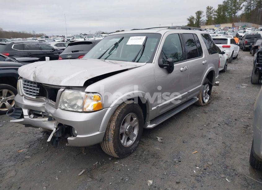 Photo 2 of 2002 Ford Explorer LIMITED (VIN 1FMDU75K02UD65049)