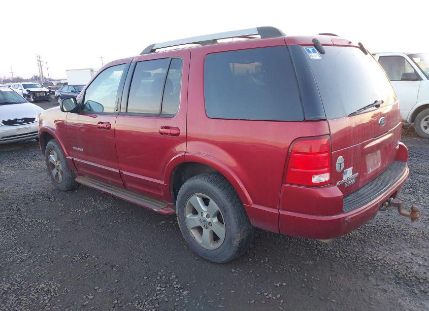 Photo 3 of 2005 Ford Explorer LIMITED (VIN 1FMDU75K25ZA61051)