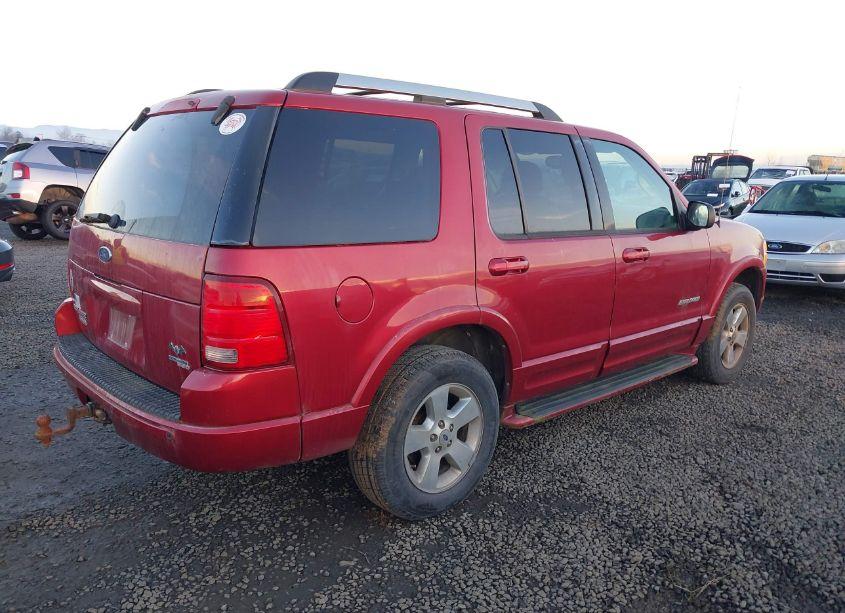 Photo 4 of 2005 Ford Explorer LIMITED (VIN 1FMDU75K25ZA61051)