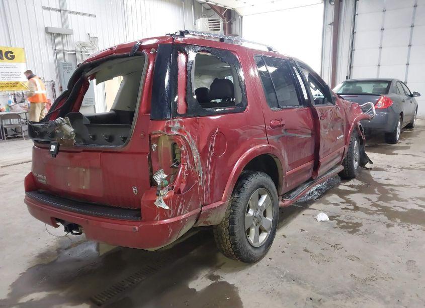 Photo 4 of 2004 Ford Explorer LIMITED (VIN 1FMDU75W04UA86982)