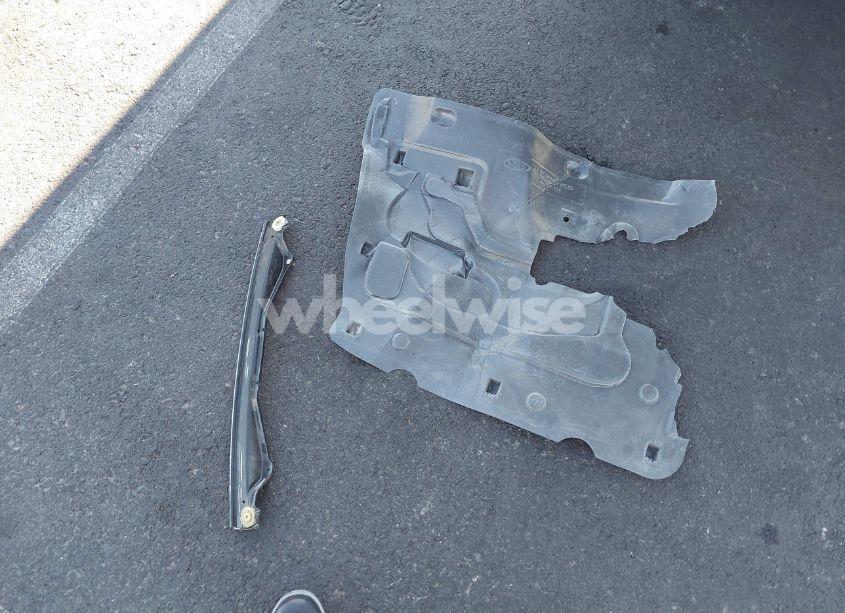 Photo 12 of 2005 Ford Explorer LIMITED (VIN 1FMDU75W05ZA02261)