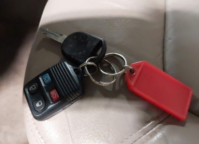 Photo 11 of 2005 Ford Explorer LIMITED (VIN 1FMDU75W85ZA65110)