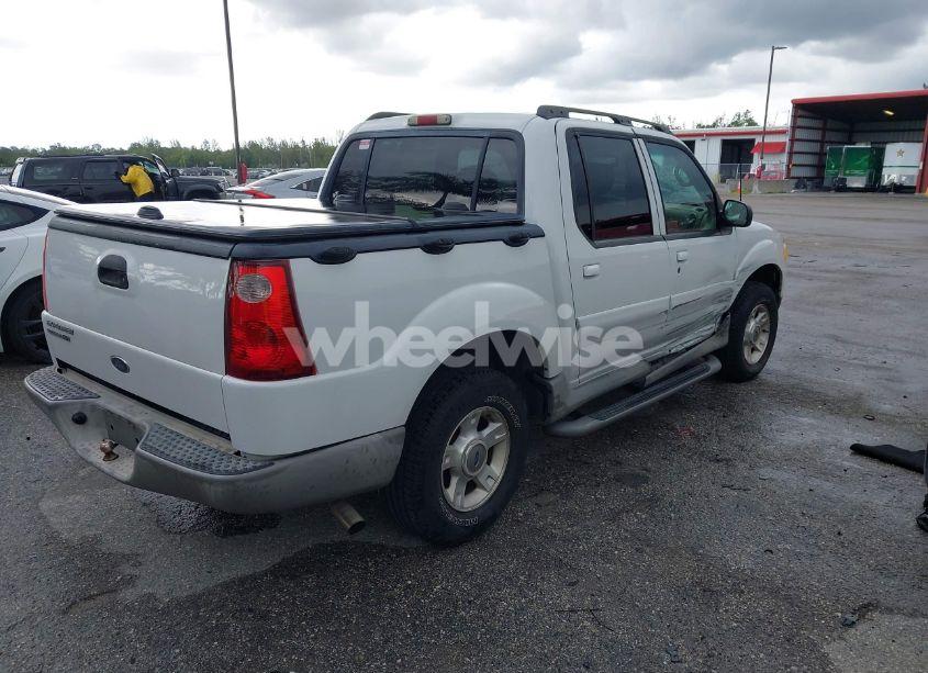 Photo 4 of 2003 Ford Explorer SPORT TRAC XLS/XLT (VIN 1FMDU77E63UA59921)
