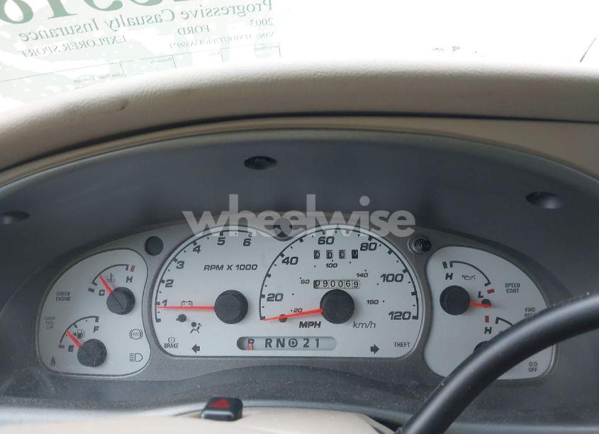 Photo 7 of 2003 Ford Explorer SPORT TRAC XLS/XLT (VIN 1FMDU77E63UA59921)