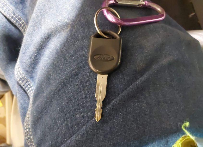 Photo 11 of 2003 Ford Explorer SPORT TRAC XLS/XLT (VIN 1FMDU77E93UA88376)