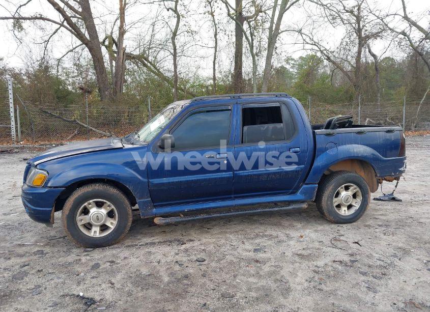 Photo 15 of 2004 Ford Explorer SPORT TRAC ADRENALIN/XLS/XLT (VIN 1FMDU77K04UA89939)