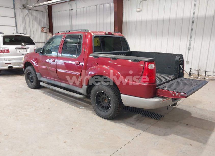 Photo 3 of 2005 Ford Explorer SPORT TRAC ADRENALIN/XLS/XLT (VIN 1FMDU77K05UA69790)