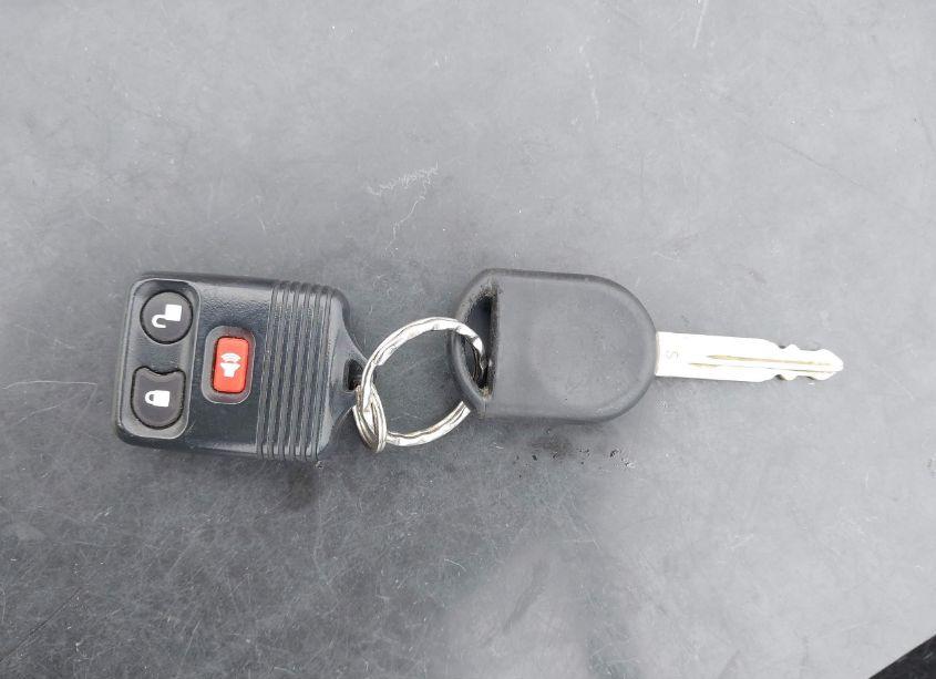 Photo 11 of 2004 Ford Explorer SPORT TRAC ADRENALIN/XLS/XLT (VIN 1FMDU77K24UA82717)