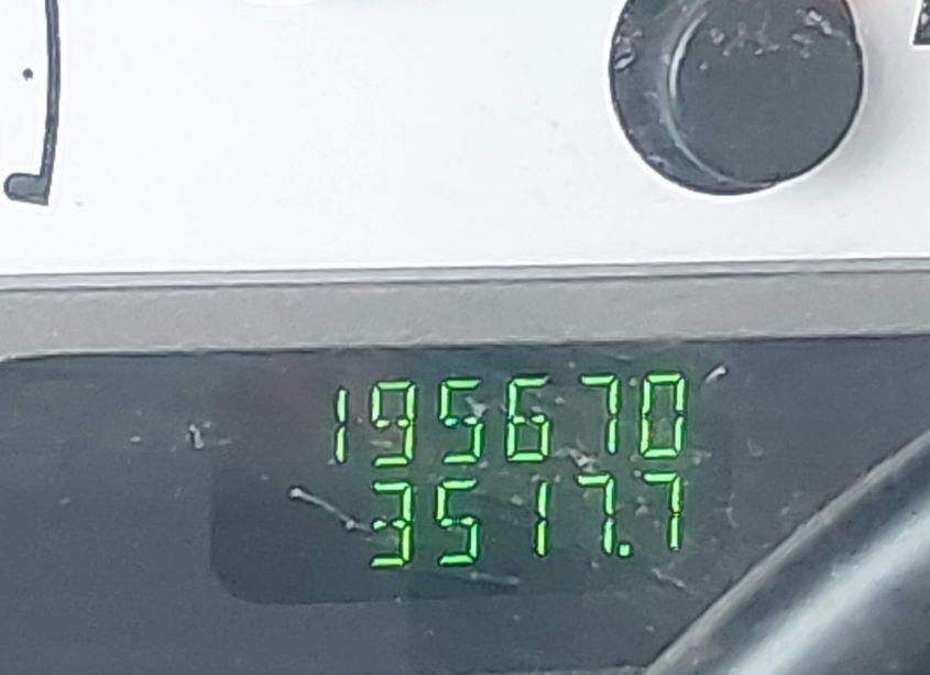 Photo 16 of 2004 Ford Explorer SPORT TRAC ADRENALIN/XLS/XLT (VIN 1FMDU77K24UA82717)