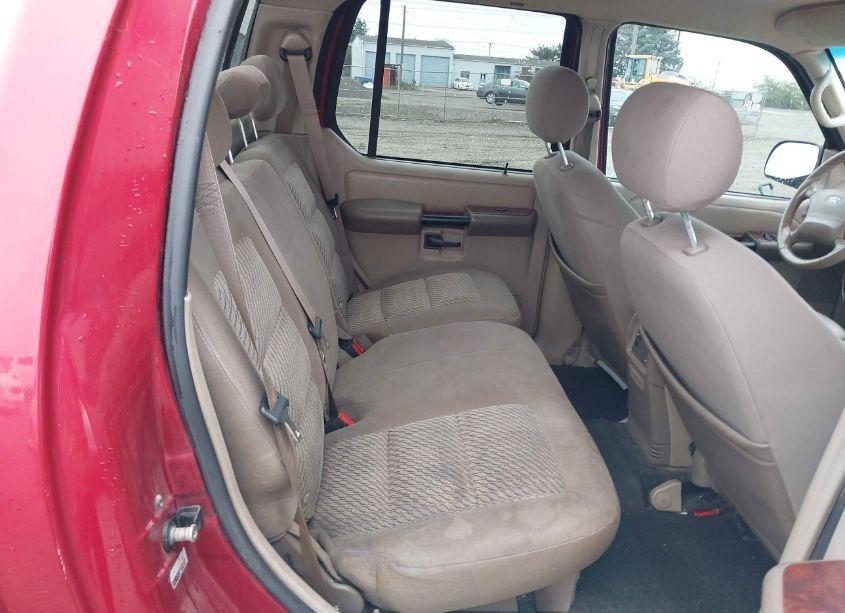 Photo 8 of 2004 Ford Explorer SPORT TRAC ADRENALIN/XLS/XLT (VIN 1FMDU77K24UA82717)