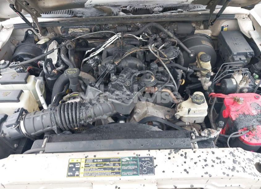 Photo 6 of 2004 Ford Explorer SPORT TRAC ADRENALIN/XLS/XLT (VIN 1FMDU77K74UA77223)