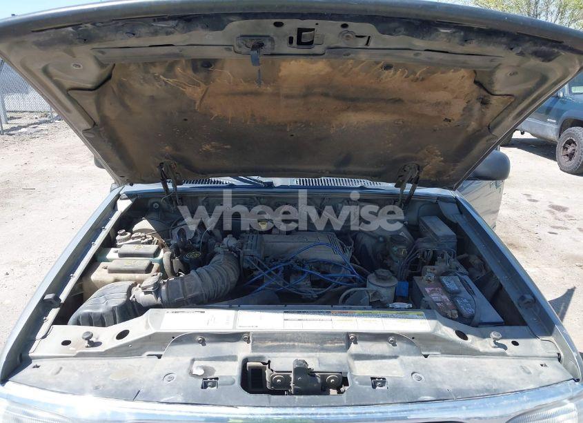 Photo 10 of 2001 Ford Explorer EDDIE BAUER (VIN 1FMDU84PX1ZA53129)