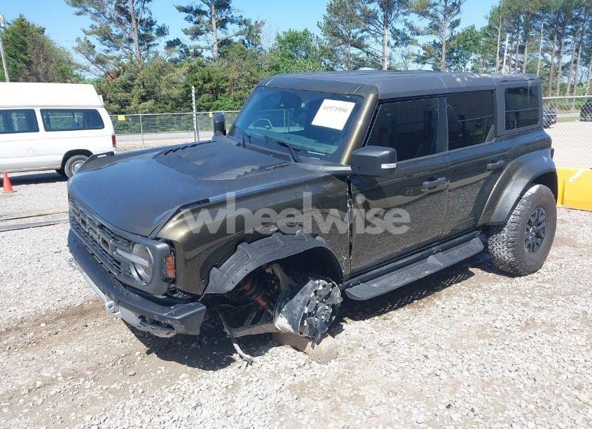 Photo 2 of 2024 Ford Bronco RAPTOR (VIN 1FMEE0RR4RLA01295)