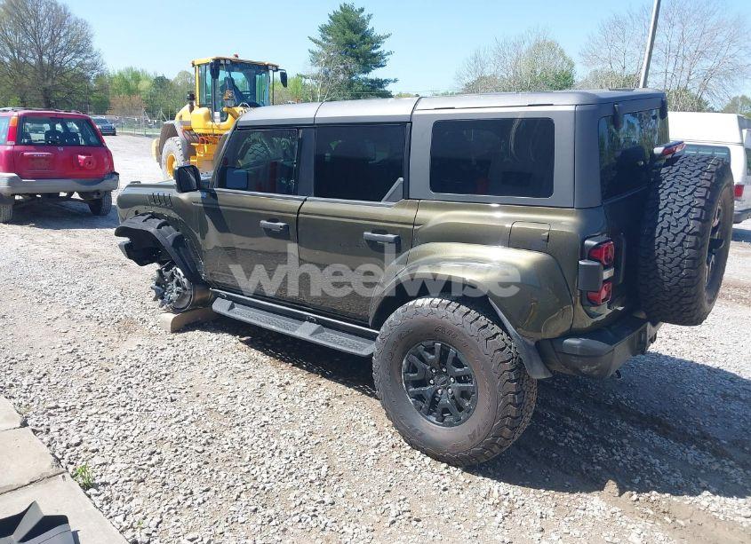 Photo 3 of 2024 Ford Bronco RAPTOR (VIN 1FMEE0RR4RLA01295)