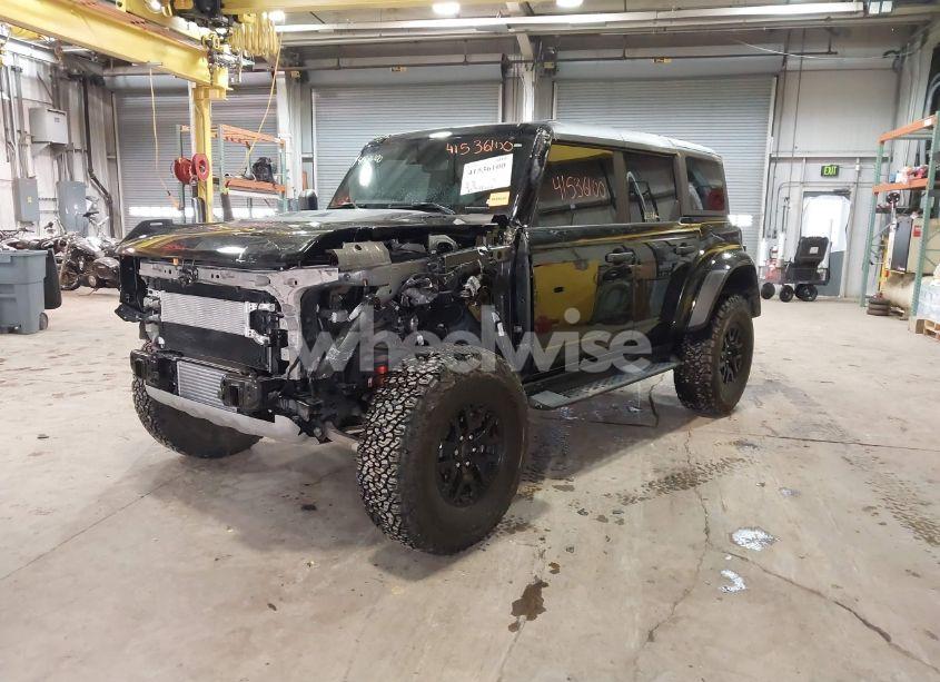 Photo 2 of 2024 Ford Bronco RAPTOR (VIN 1FMEE0RR5RLA37383)