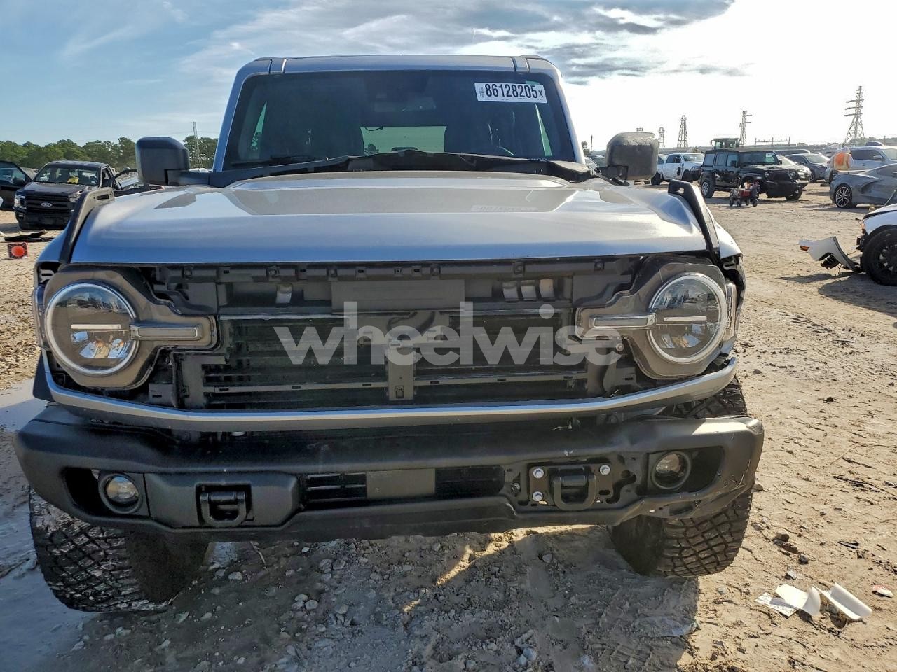 Photo 6 of 2024 FORD BRONCO BLACK DIAMOND (VIN 1FMEE1BP2RLB13754)