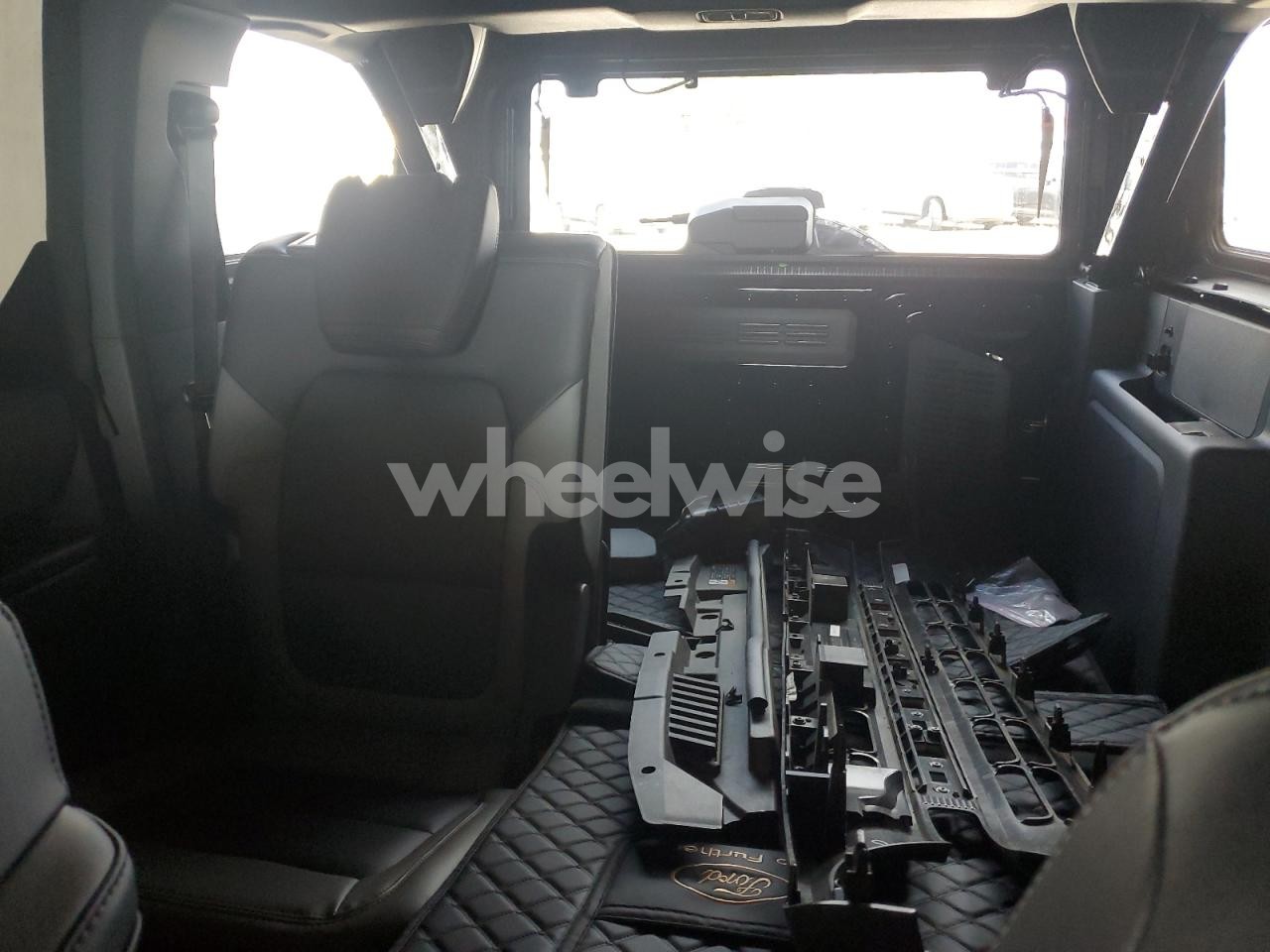 Photo 10 of 2024 FORD BRONCO BLACK DIAMOND (VIN 1FMEE1BP4RLB48926)