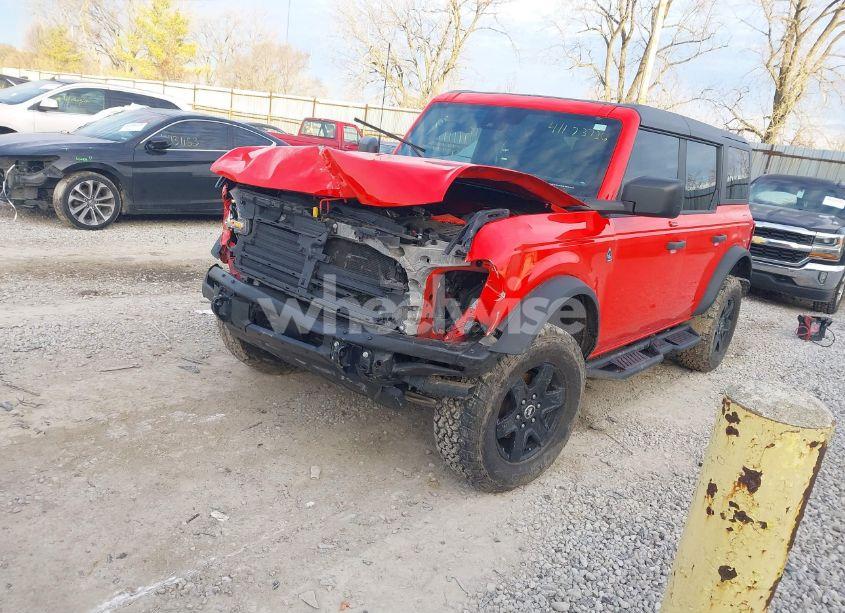 Photo 2 of 2022 Ford Bronco BLACK DIAMOND (VIN 1FMEE5BP0NLA81453)