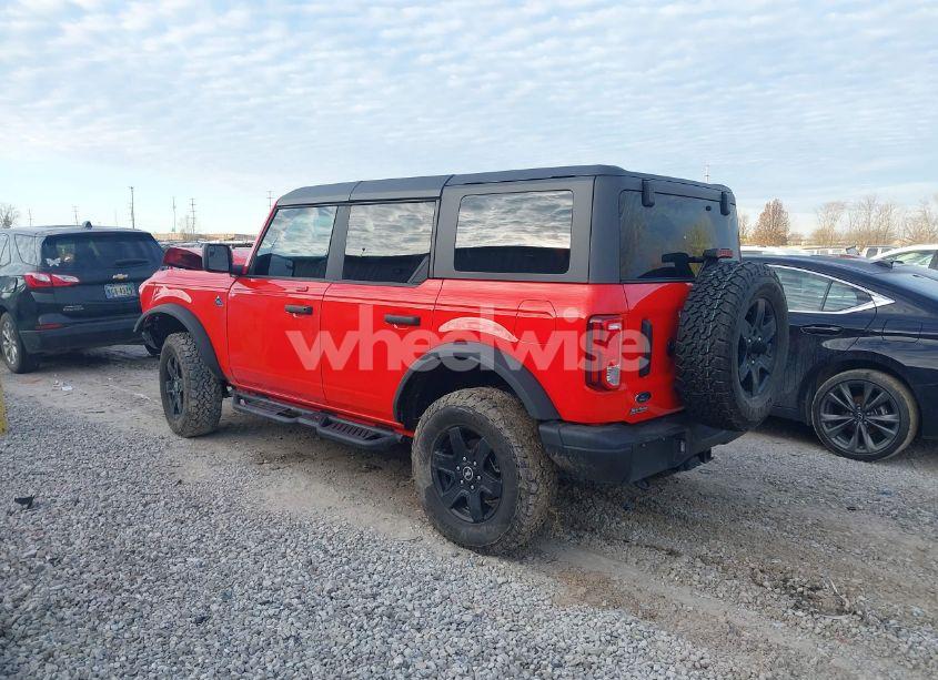 Photo 3 of 2022 Ford Bronco BLACK DIAMOND (VIN 1FMEE5BP0NLA81453)