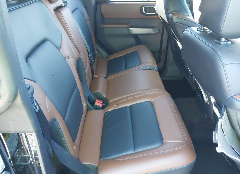 Photo 8 of 2021 Ford Bronco OUTER BANKS (VIN 1FMEE5BP2MLA67214)