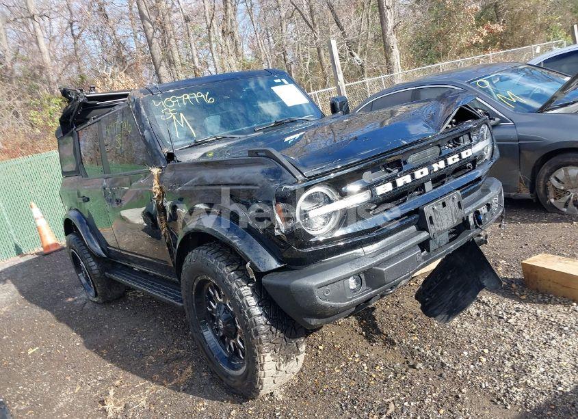 2021 Ford Bronco OUTER BANKS (VIN 1FMEE5BP4MLA77839) main photo