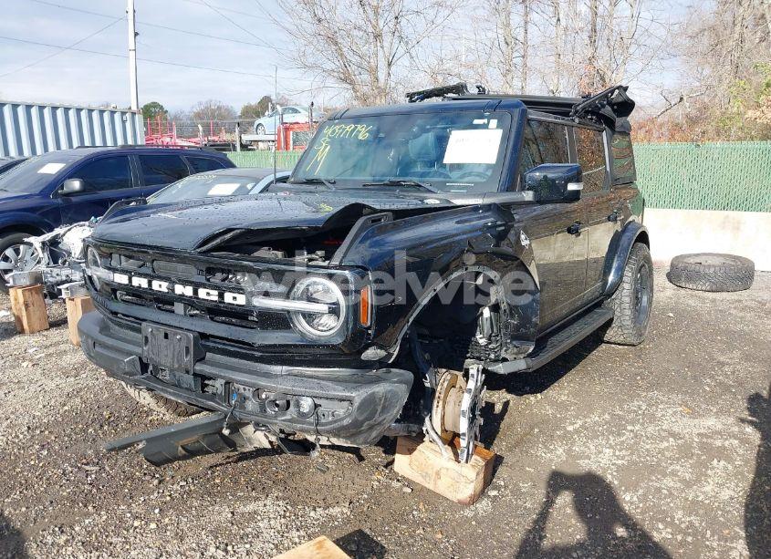 Photo 6 of 2021 Ford Bronco OUTER BANKS (VIN 1FMEE5BP4MLA77839)
