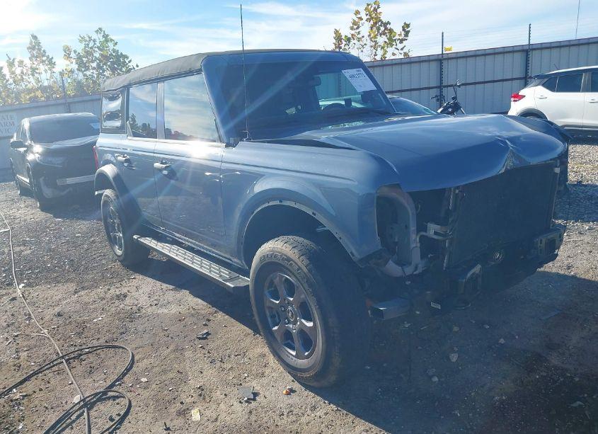 2023 Ford Bronco BIG BEND (VIN 1FMEE5BP4PLB32469) main photo