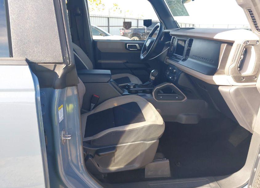 Photo 5 of 2023 Ford Bronco BIG BEND (VIN 1FMEE5BP4PLB32469)