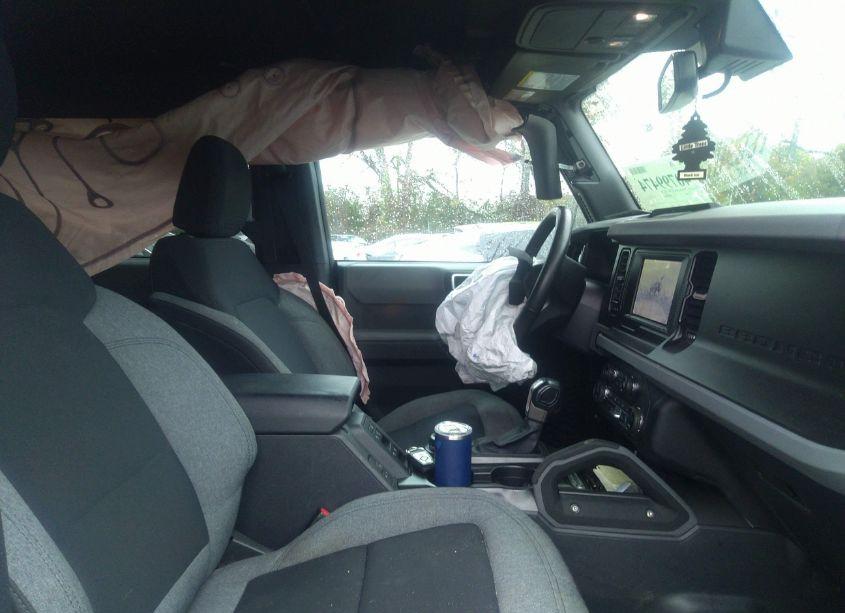 Photo 5 of 2021 Ford Bronco BIG BEND/BLACK DIAMOND/OUTER BANKS (VIN 1FMEE5BP6MLA90690)