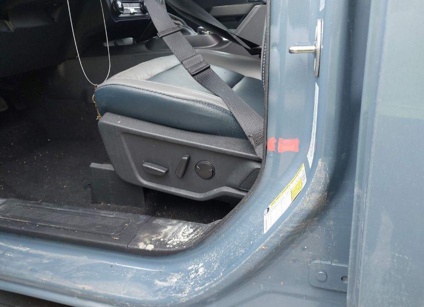 Photo 11 of 2023 Ford Bronco OUTER BANKS (VIN 1FMEE5BP6PLC09665)