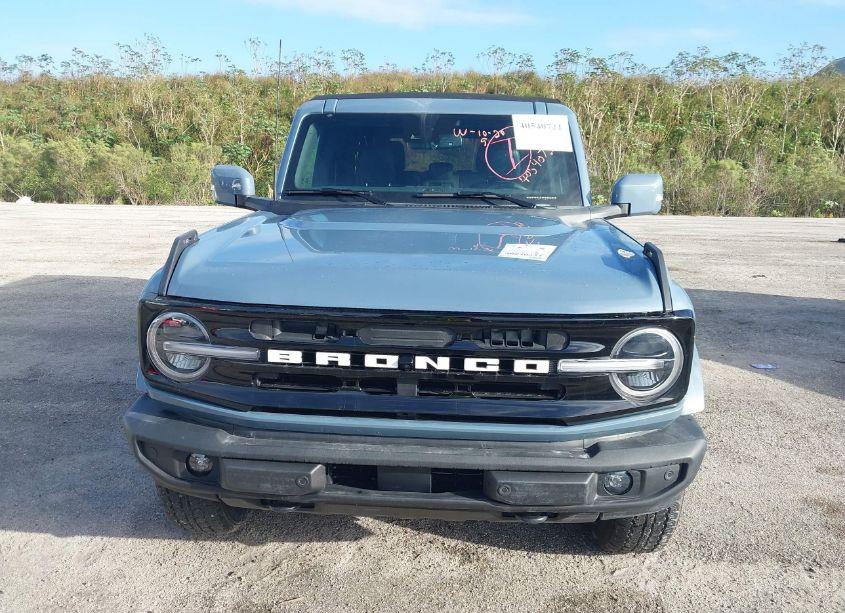Photo 12 of 2023 Ford Bronco OUTER BANKS (VIN 1FMEE5BP6PLC09665)