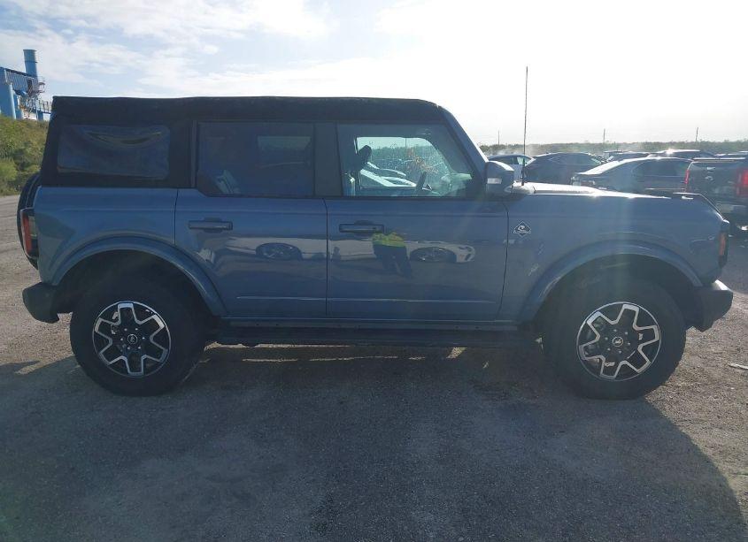 Photo 13 of 2023 Ford Bronco OUTER BANKS (VIN 1FMEE5BP6PLC09665)