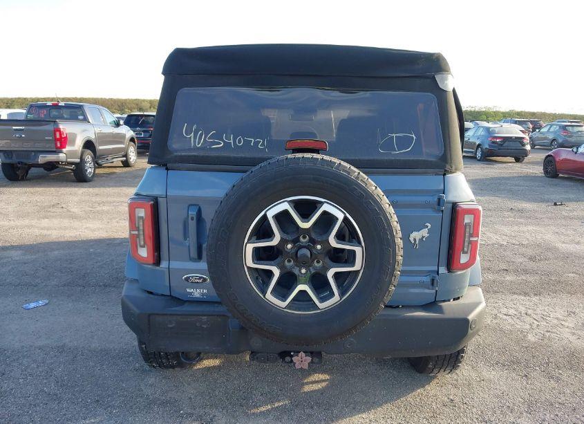Photo 16 of 2023 Ford Bronco OUTER BANKS (VIN 1FMEE5BP6PLC09665)