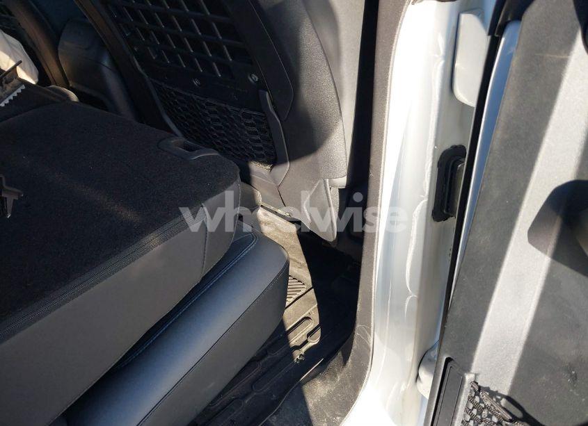 Photo 8 of 2022 Ford Bronco BLACK DIAMOND (VIN 1FMEE5BP9NLB07578)