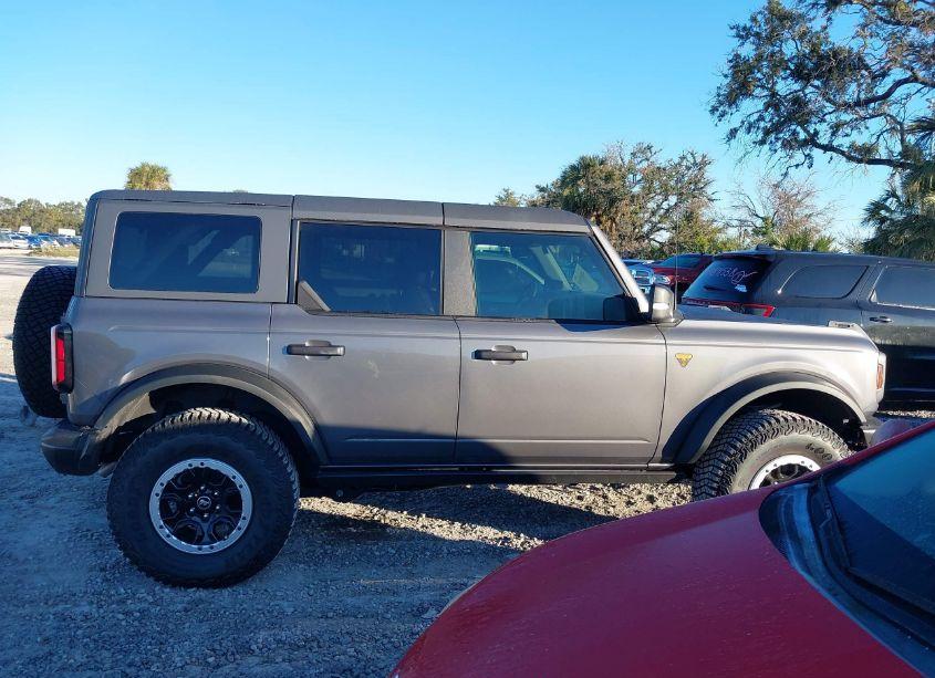 Photo 13 of 2021 Ford Bronco BADLANDS (VIN 1FMEE5DH0MLA80288)