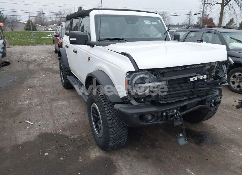 2022 Ford Bronco BADLANDS (VIN 1FMEE5DH3NLB86834) main photo