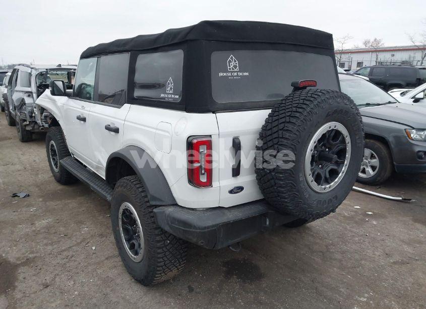 Photo 3 of 2022 Ford Bronco BADLANDS (VIN 1FMEE5DH3NLB86834)