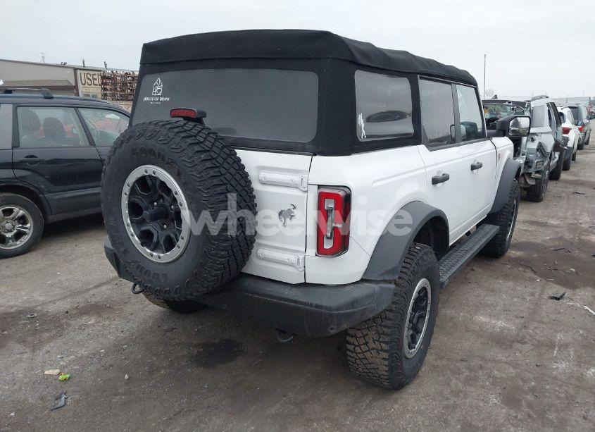 Photo 4 of 2022 Ford Bronco BADLANDS (VIN 1FMEE5DH3NLB86834)