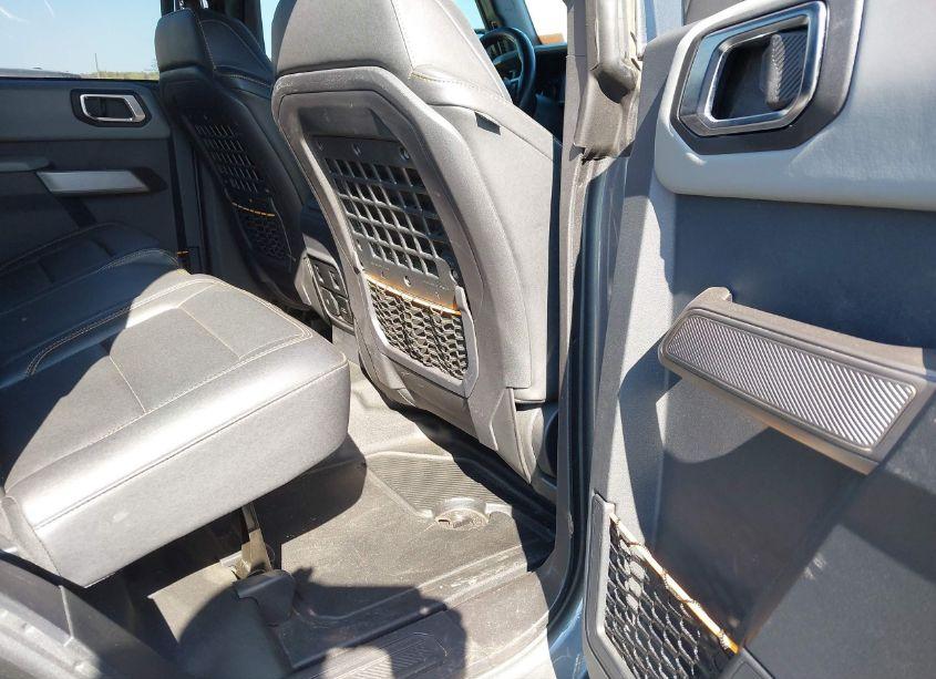 Photo 8 of 2023 Ford Bronco BADLANDS (VIN 1FMEE5DH4PLA96871)