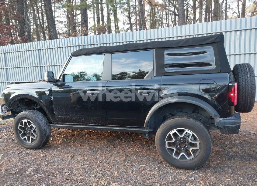 Photo 14 of 2022 Ford Bronco BADLANDS (VIN 1FMEE5DP0NLA87721)