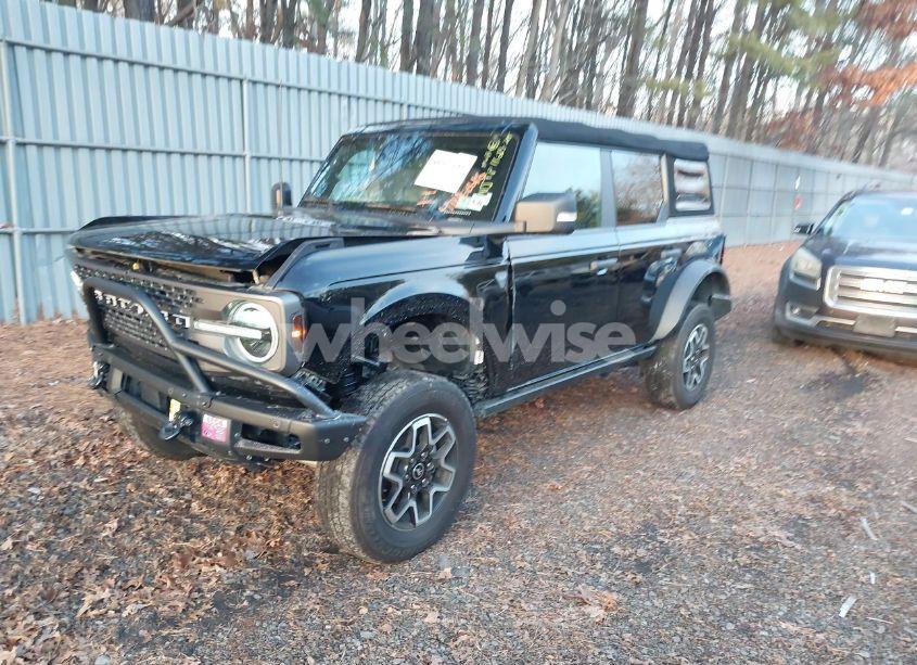 Photo 2 of 2022 Ford Bronco BADLANDS (VIN 1FMEE5DP0NLA87721)