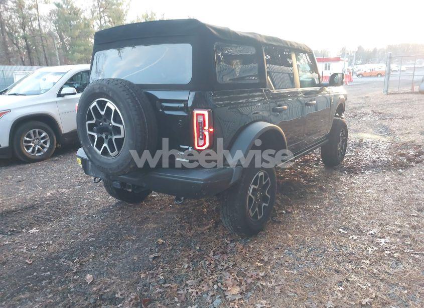 Photo 4 of 2022 Ford Bronco BADLANDS (VIN 1FMEE5DP0NLA87721)